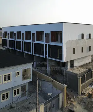 4bdrm Duplex in Maryland Lagos for sale
