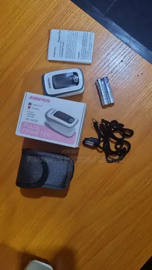 Jumper Pulse Oximeter