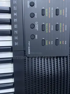 Yamaha PSR-E283 Keyboard