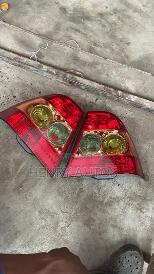 Set Taillights Bank Model 2005