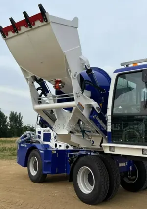 4 Cubic Self Loading Mobile Concrete Mixer