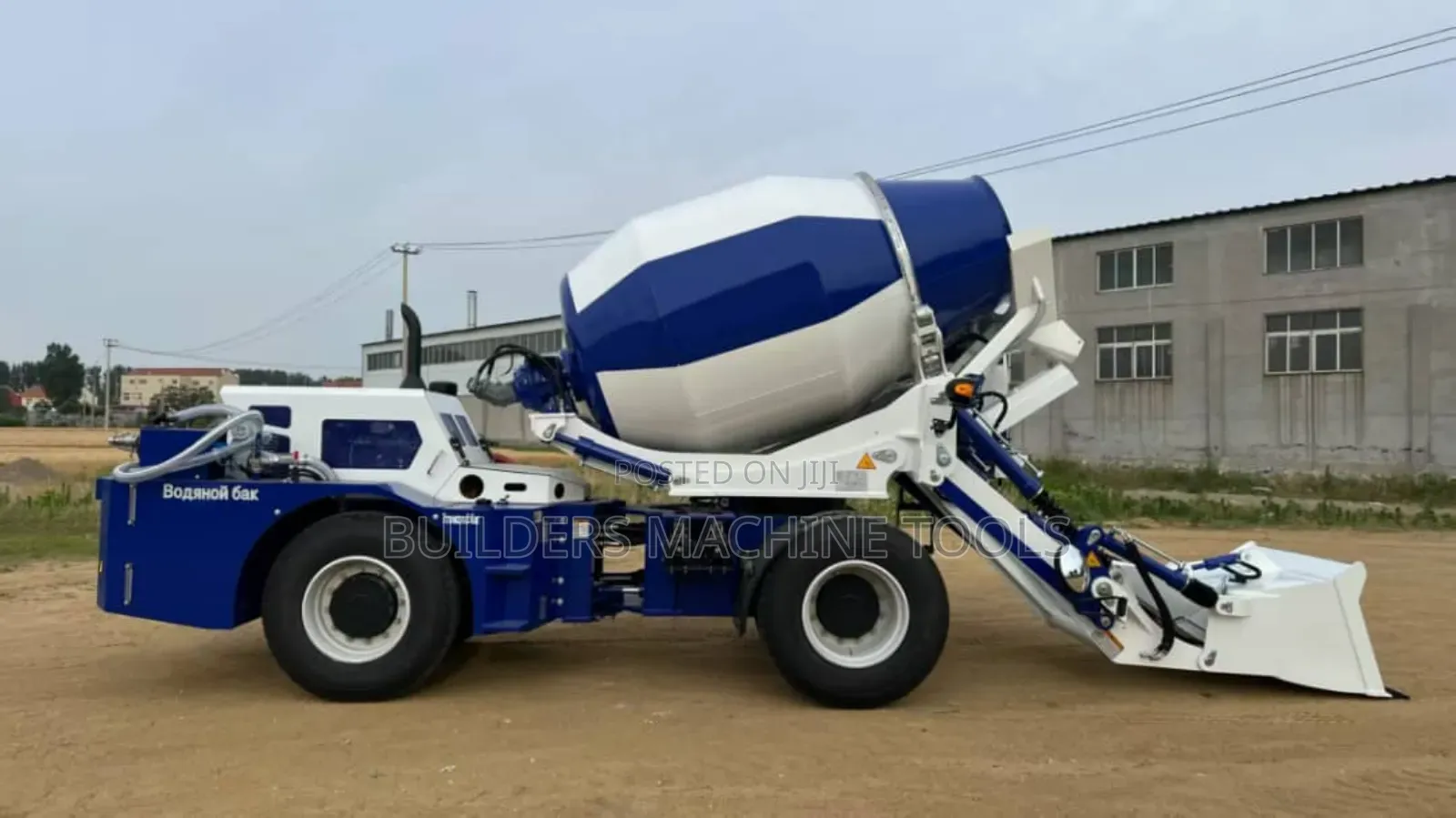 4cbm Self Loading Mobile Concrete Mixer for Sale