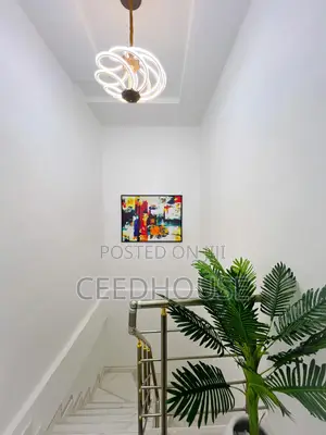 Fully Furnished 2 Bedroom Duplex