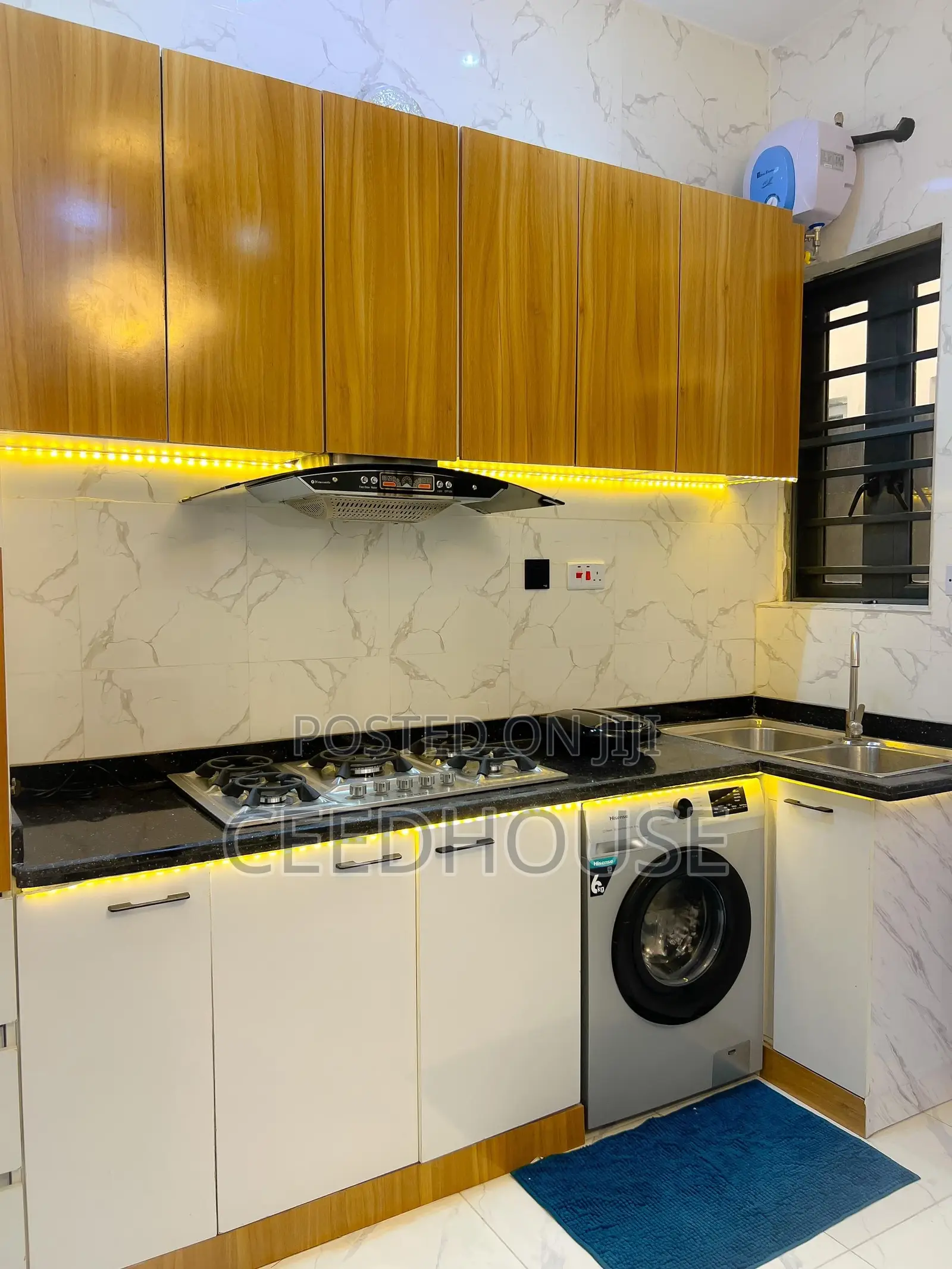 Fully Furnished 2 Bedroom Duplex
