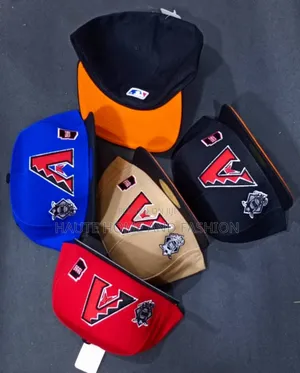 Top Notch Designs Snapbacks