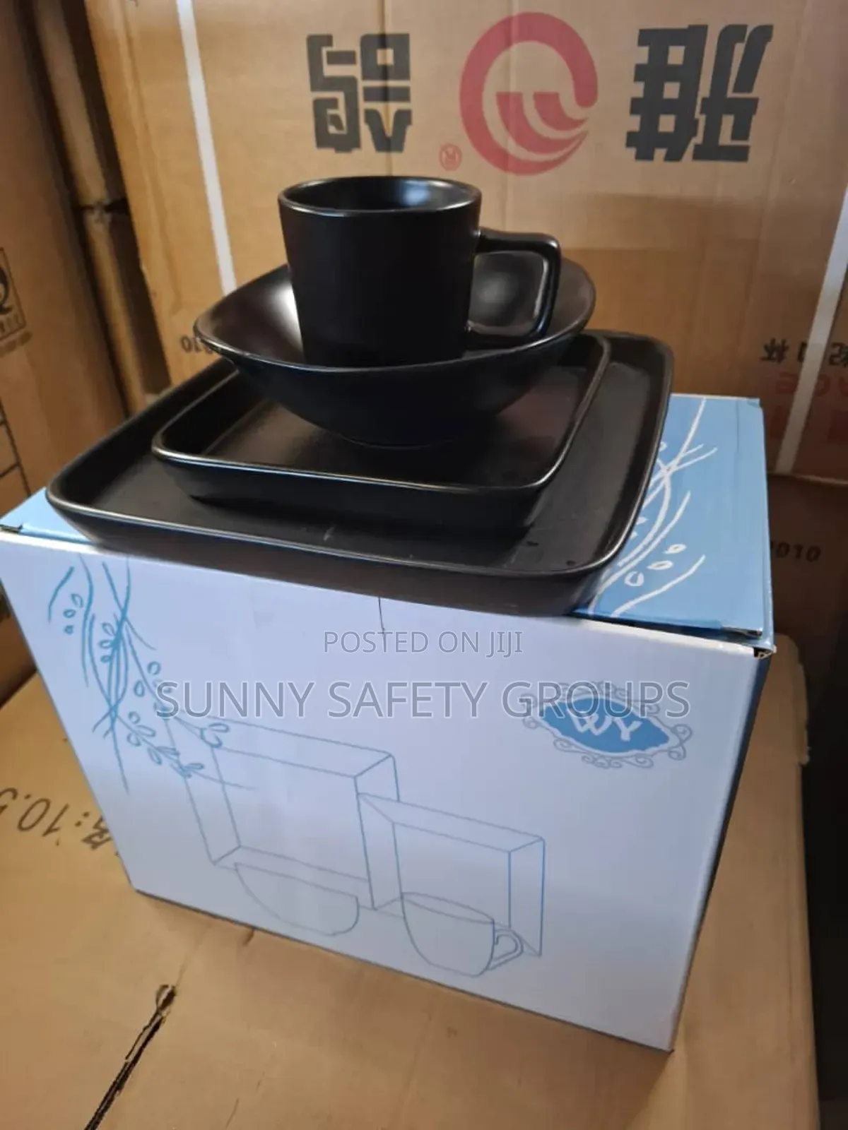 16 Pieces Quality Ceramic Plates and Dishes