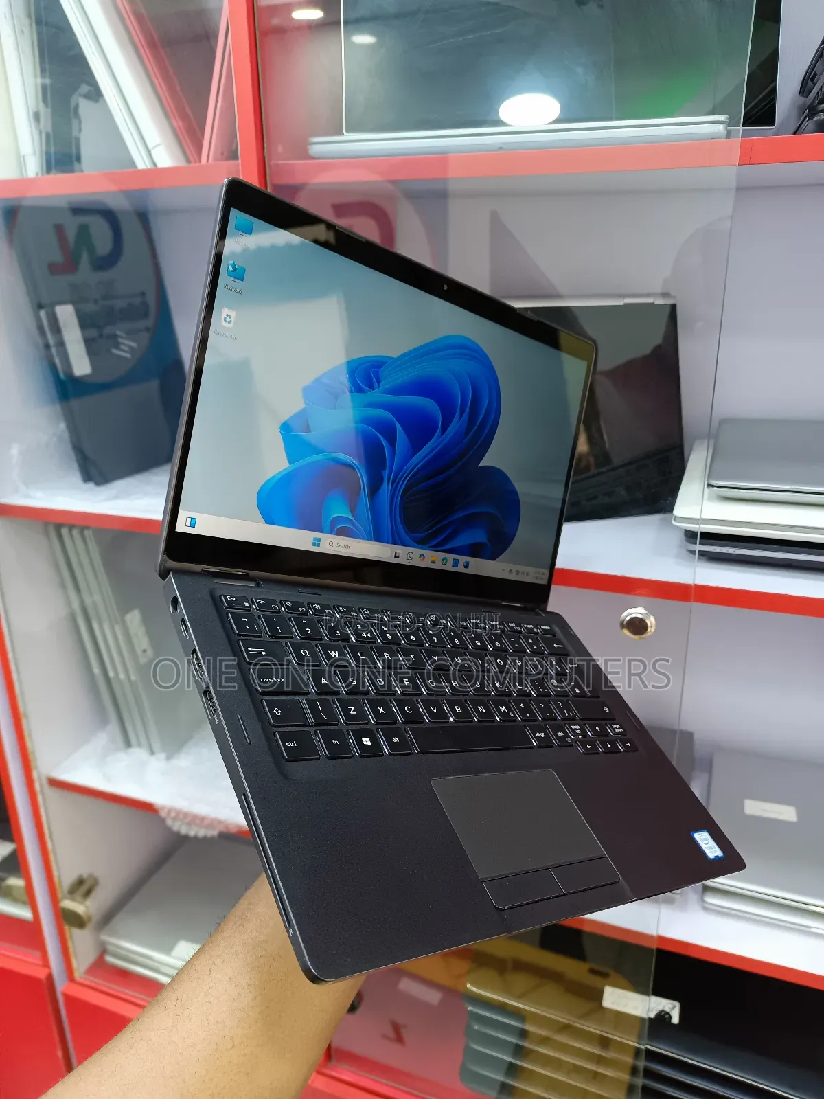 Laptop Dell Latitude 5300 16GB Intel Core I5 SSD 256GB