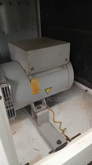 30kva Perkins Soundproof Generator Almost New