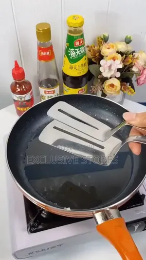 High Quality Kitchen Turner