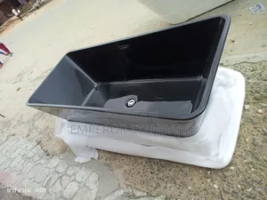 Ribbed Exterior Freestanding Bathtub Black