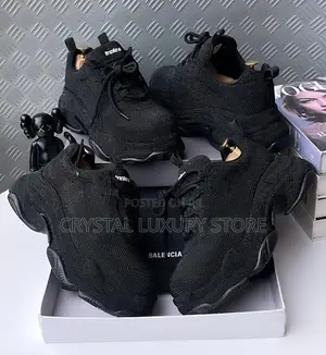 Original Balenciaga Quality Luxury Men Black Sneakers
