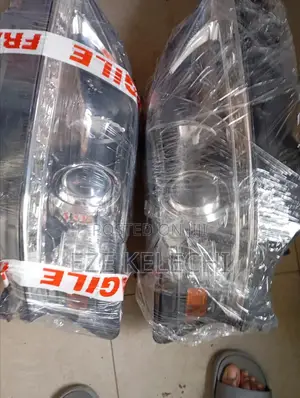 Set Headlight With Charger Rx350 2008-2015