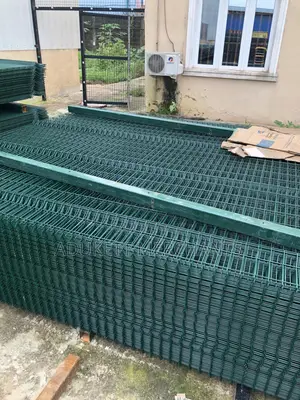 Green Pally Mesh 2x4