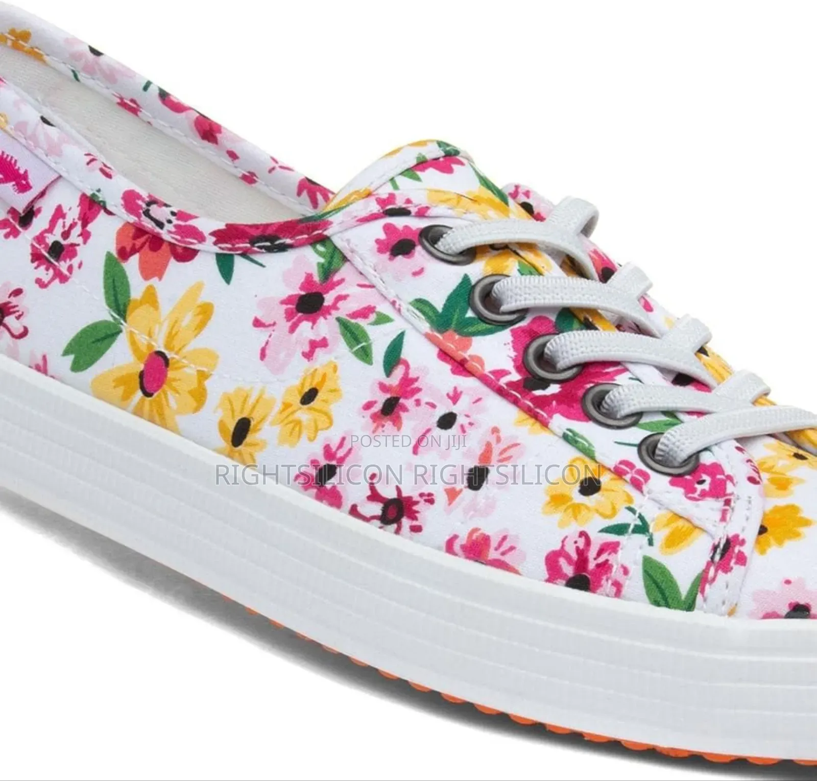 Usa Rocket Dog Chow Chow Womens White Canvas Shoe