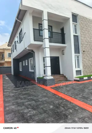 4bdrm Duplex in Oshorun, Isheri North for sale