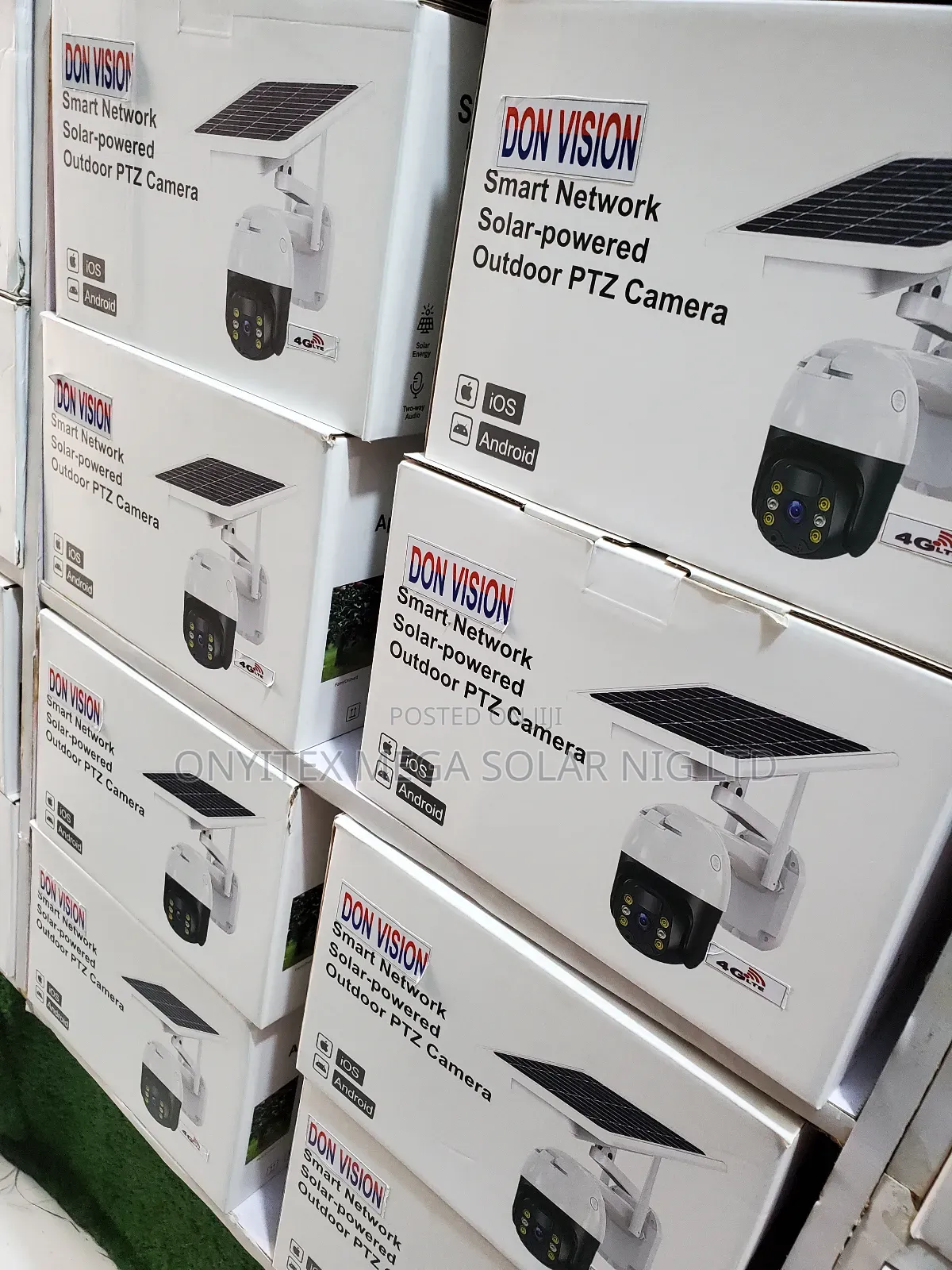 Solar Powered Outdoor Camera 4mp With Six Batteries
