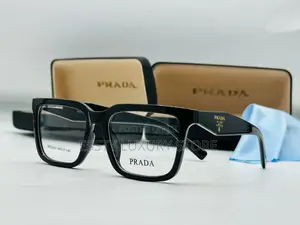 High Quality Luxury Prada Frames Glasses