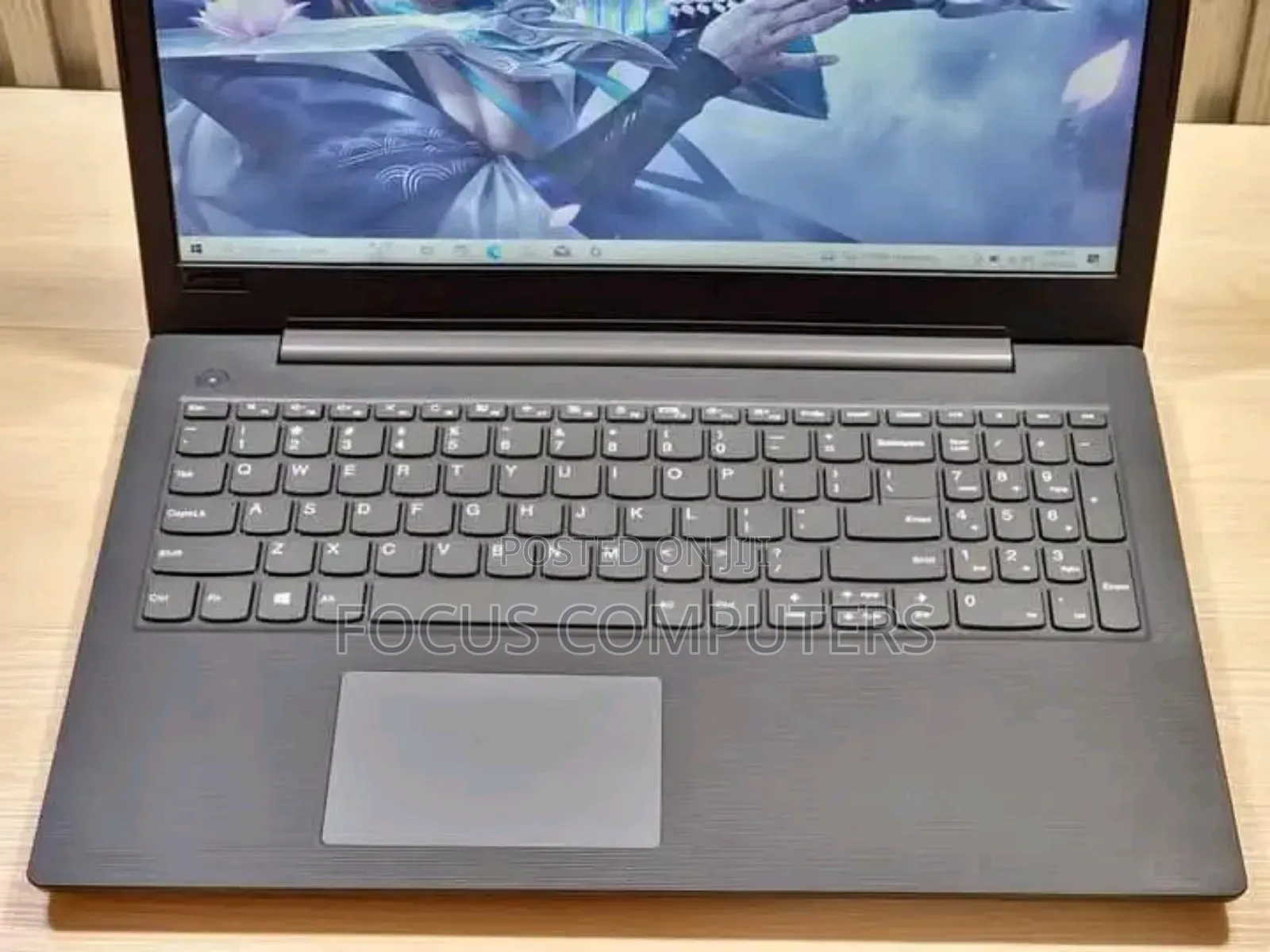 Laptop Lenovo V130 8GB Intel Core I5 HDD+SSD 1T