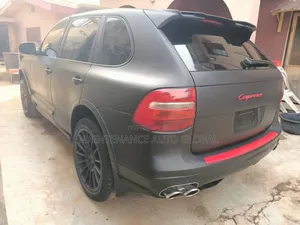Porsche Cayenne GTS 2009 Black