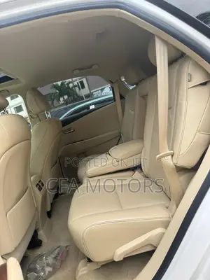 Lexus RX 350 FWD 2013 White