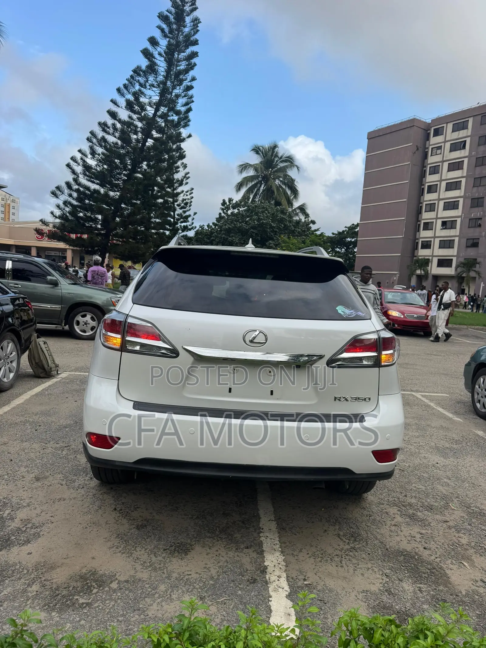 Lexus RX 350 FWD 2013 White