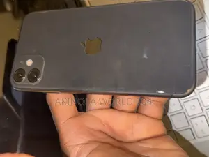 Apple iPhone 11 64 GB Black
