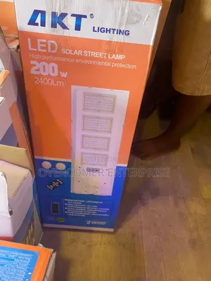 200w Akt Solar Street Lamp