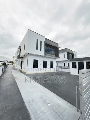 5bdrm Duplex in Royal Gardens, Off Lekki-Epe Expressway for sale