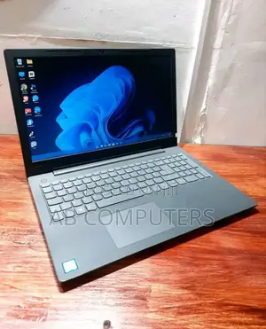 Laptop Lenovo V130 8GB Intel Core I5 HDD 1T