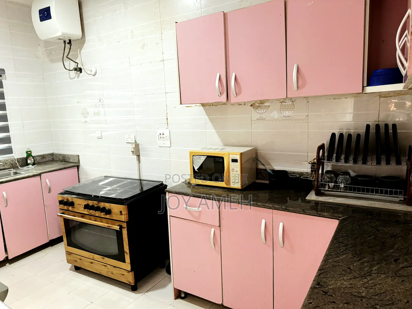 Luxury Shortlet Airbnb Apartment