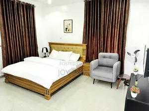 Luxury Shortlet Airbnb Apartment