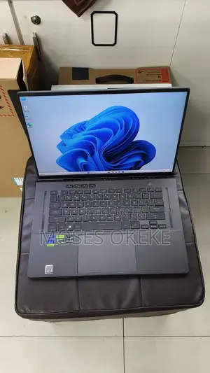 New Laptop Asus ROG Zephyrus G16 16GB Intel Core I9 SSD 1T