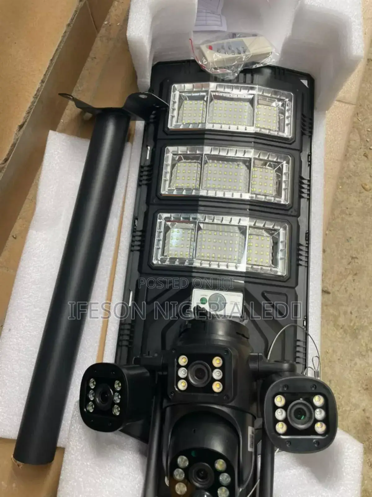 Streetlight Camera 3lens V380 8 Mega Pixel It Uses Sim Card and Memory