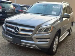 Mercedes-Benz GL-Class GL450 4MATIC 4dr SUV AWD (4.7L 8cyl Turbo 7A)
