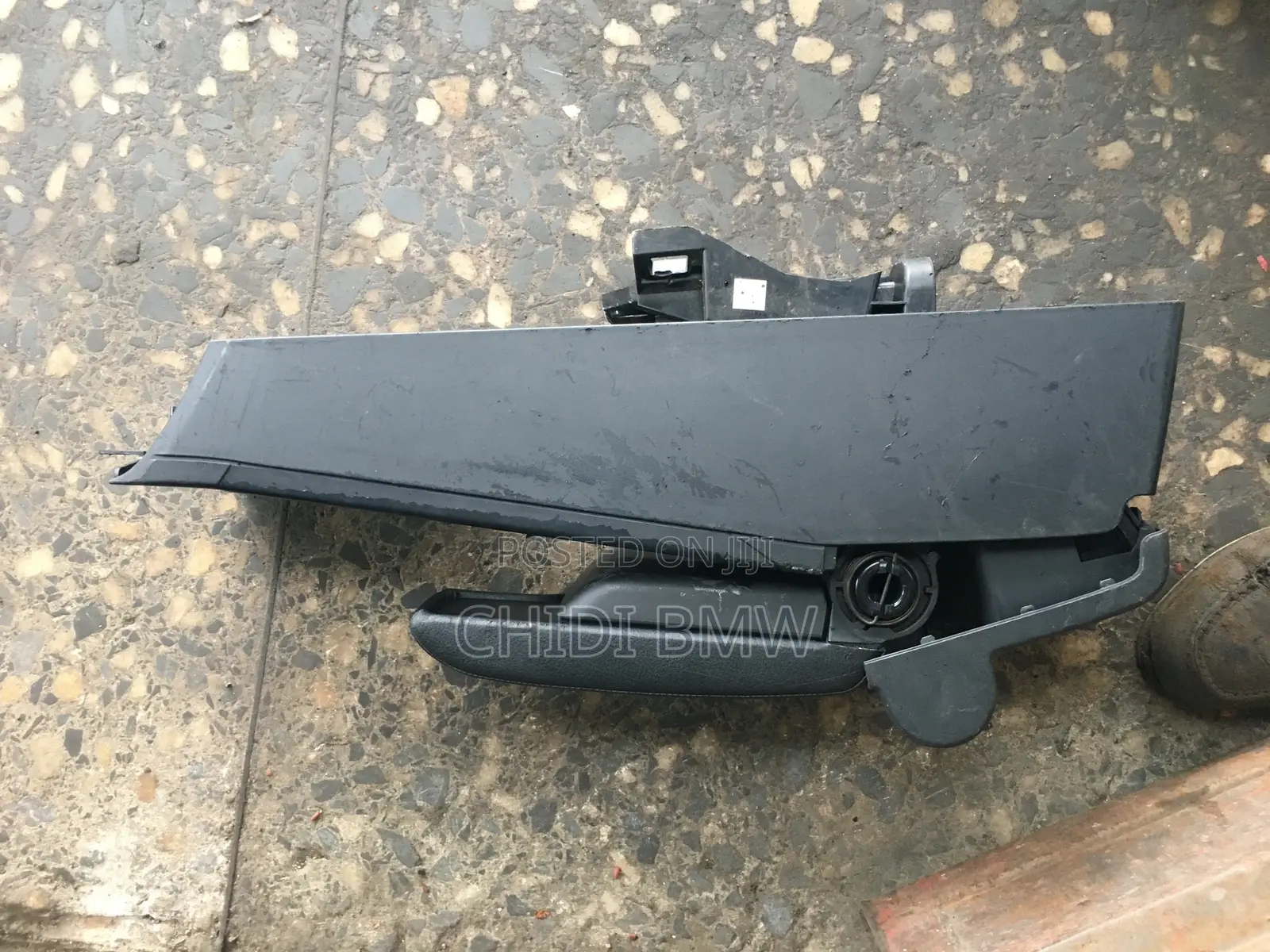 BMW E46 Console/Hand Rest