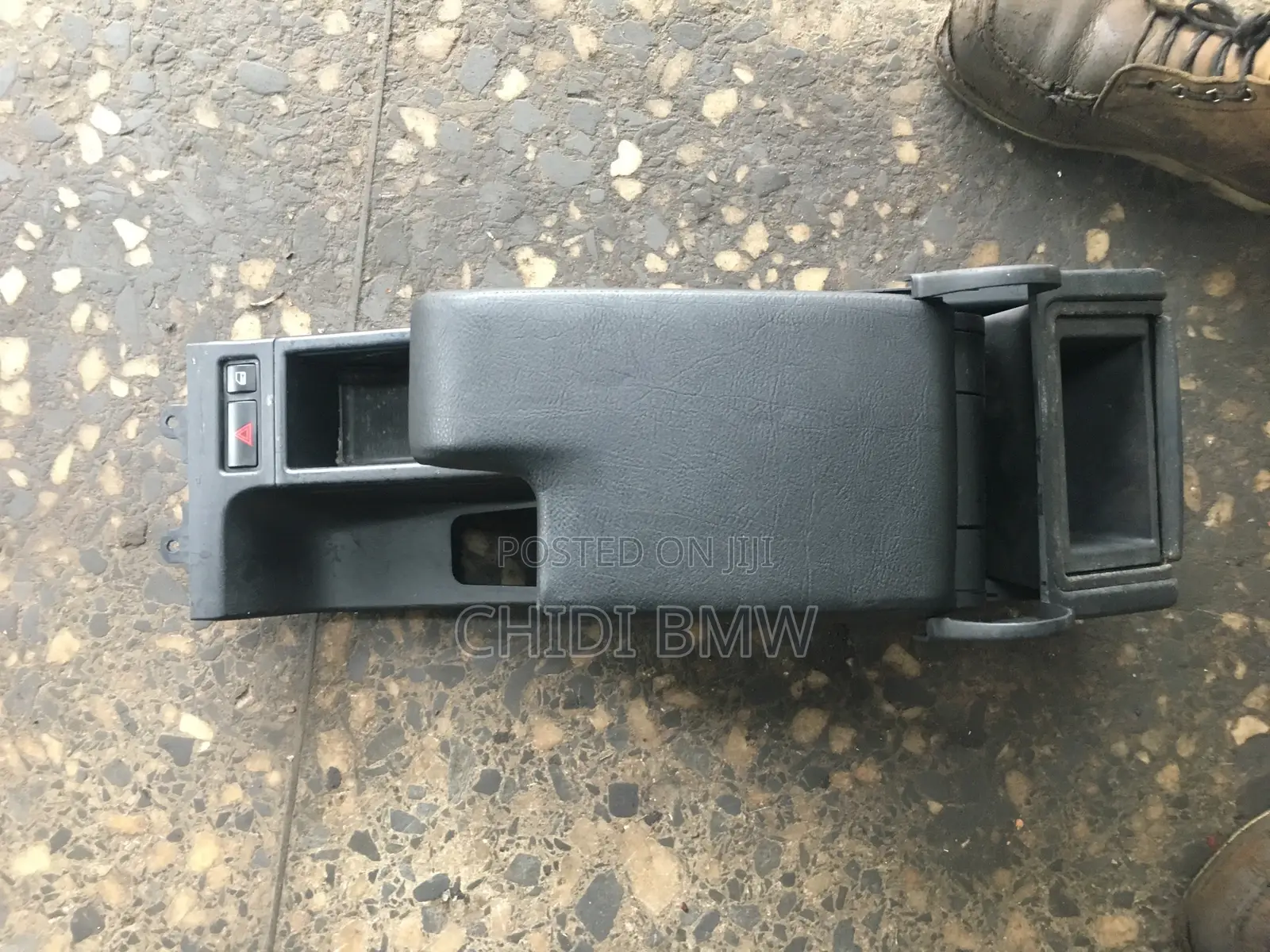 BMW E46 Console/Hand Rest