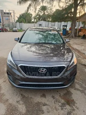 Hyundai Sonata Sport Sedan FWD (2.4L 4cyl 6A) 2016 Gray
