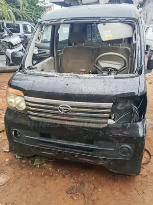 Daihatsu Hijet 2015 Blue