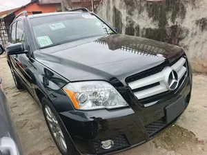 Mercedes-Benz GLK-Class 2011 Black