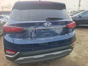 Hyundai Santa Fe 2019 Blue
