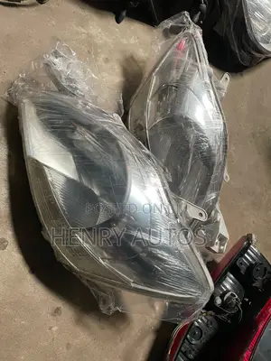 Set Headlamp Yaris 2008 Saloon Europe