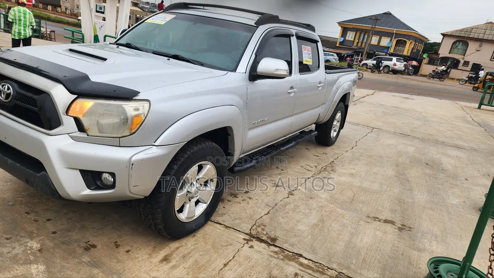 Toyota Tacoma 2012 Silver