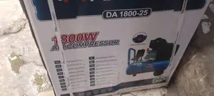 Maxmech Mini Air Compressor 1800w-25ltrs