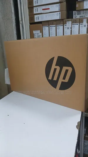 New Laptop HP 8GB Intel Core i3 SSD 512GB