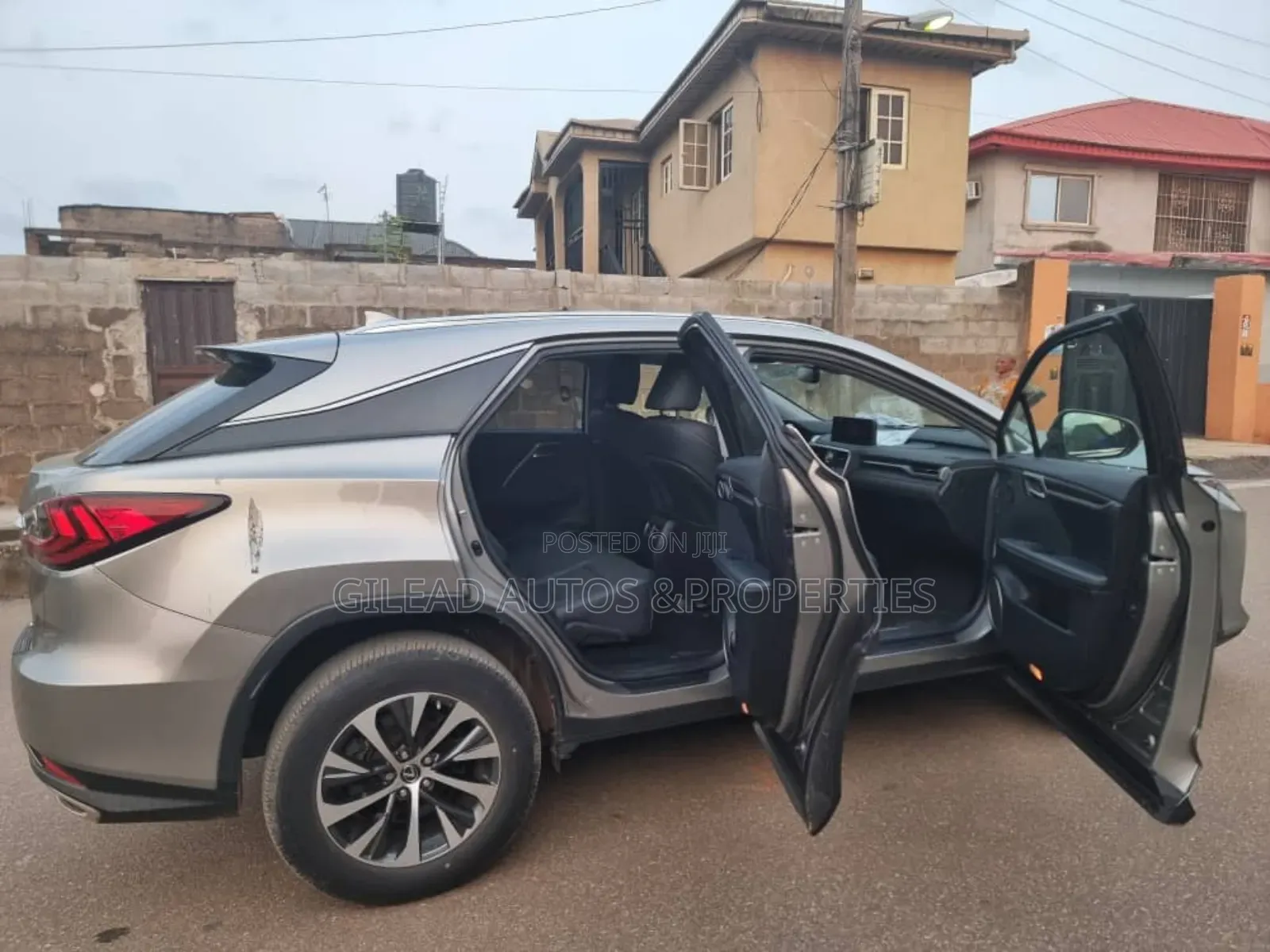 Lexus RX 2021 Gray