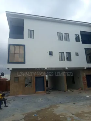 5bdrm Duplex in Phase 1, Ikeja for sale