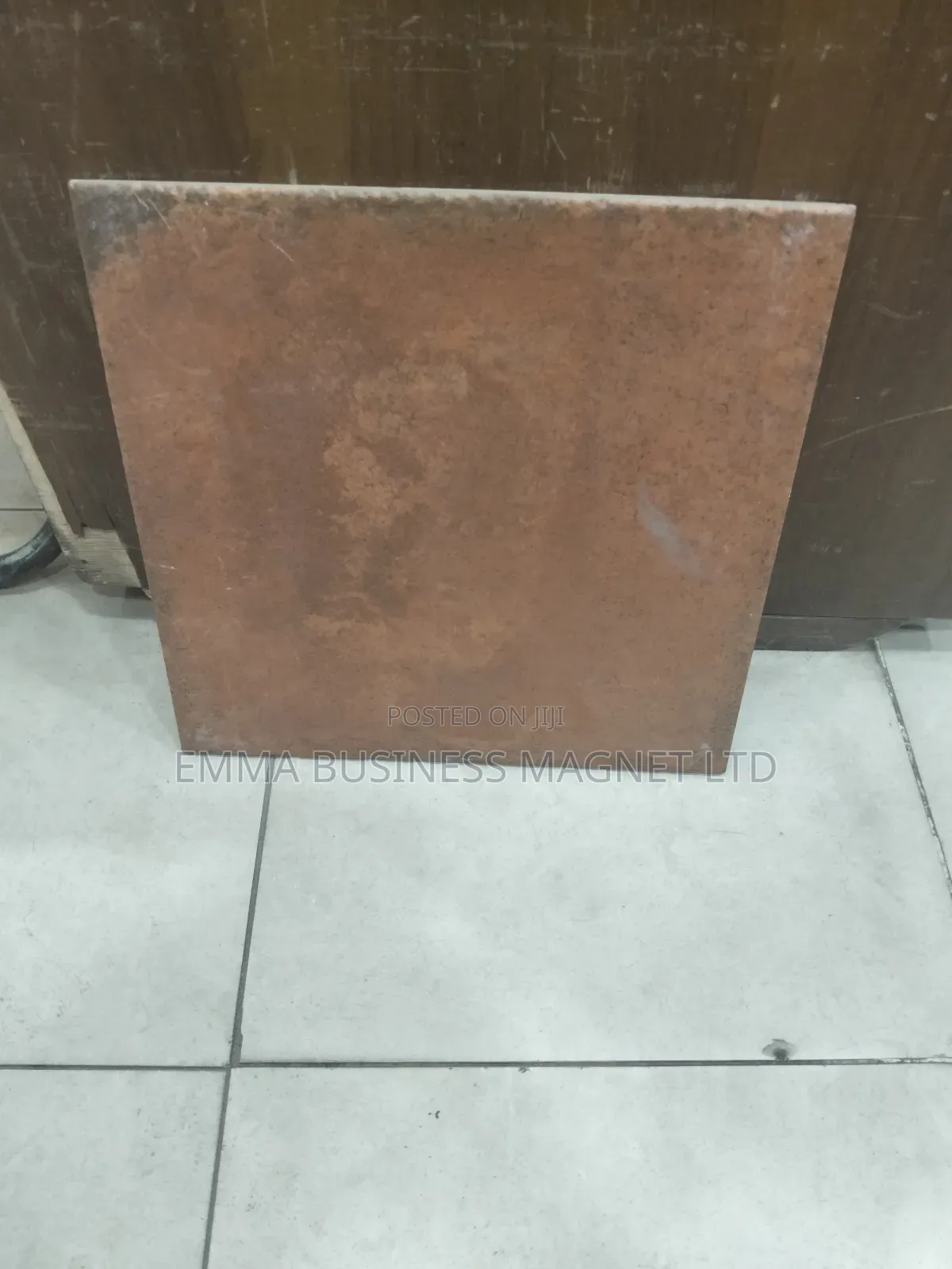 33x33 High Quality Spanish Compound Floor Tiles 