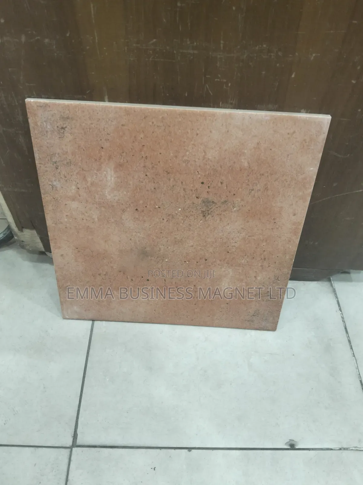 33x33 High Quality Spanish Compound Floor Tiles 