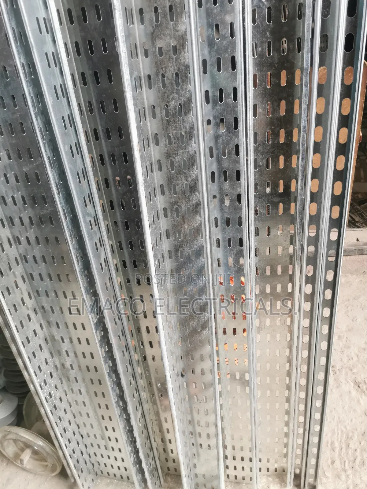 Unitrust U Channel Cable Tray Trunking