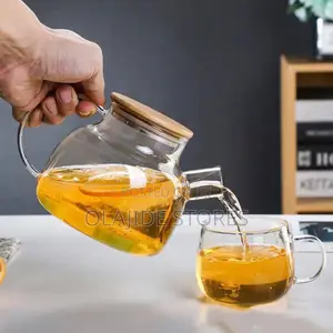 Glass Teapot (With a Wooden Lid)